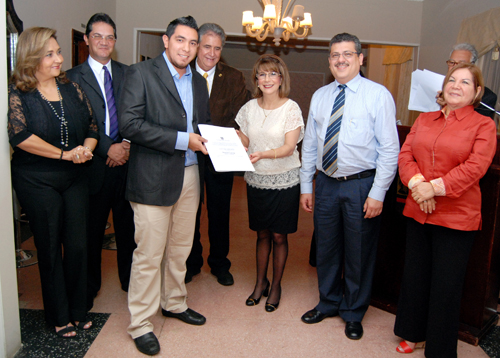  UC premió la labor periodística de cuatro comunicadores de El Carabobeño